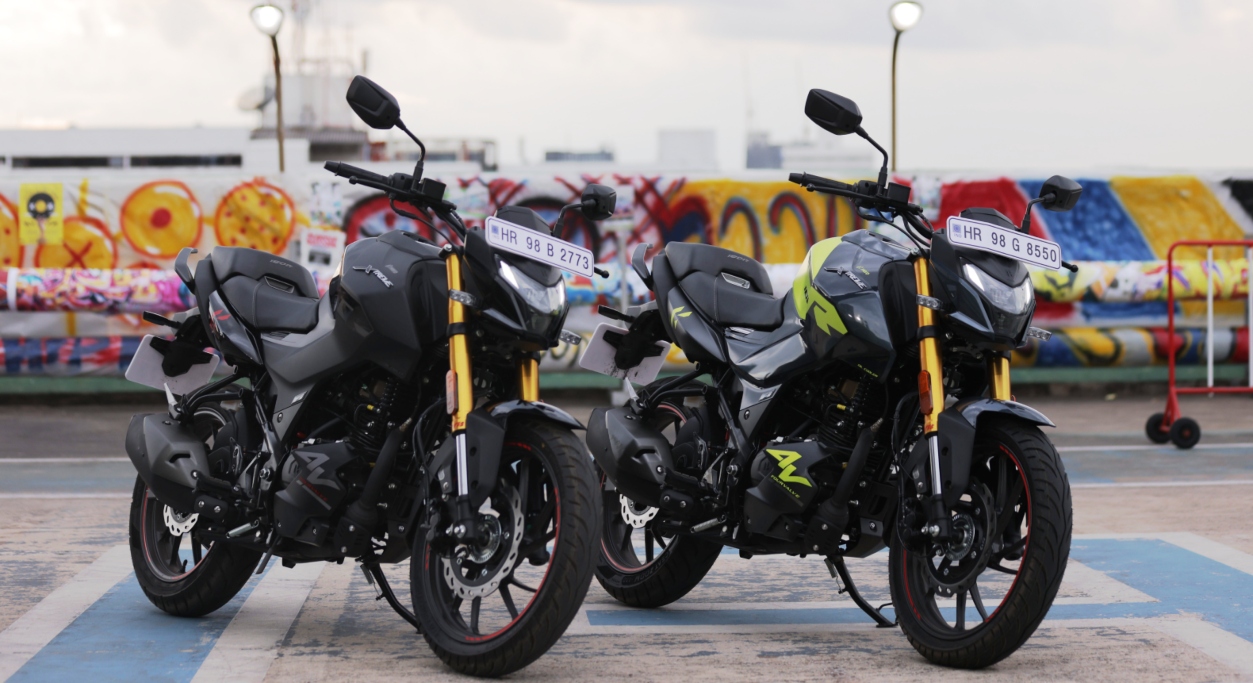 Hero Xtreme 160R 4V लॉन्च! जानें क्या इस बाइक ने बाजार में धमाल मचा दिया है!